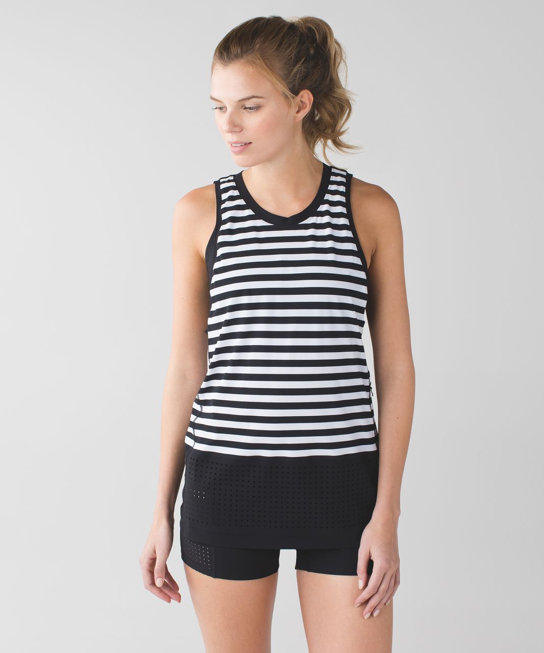 Lululemon Vent It Tank - Apex Stripe Printed White Black / Black