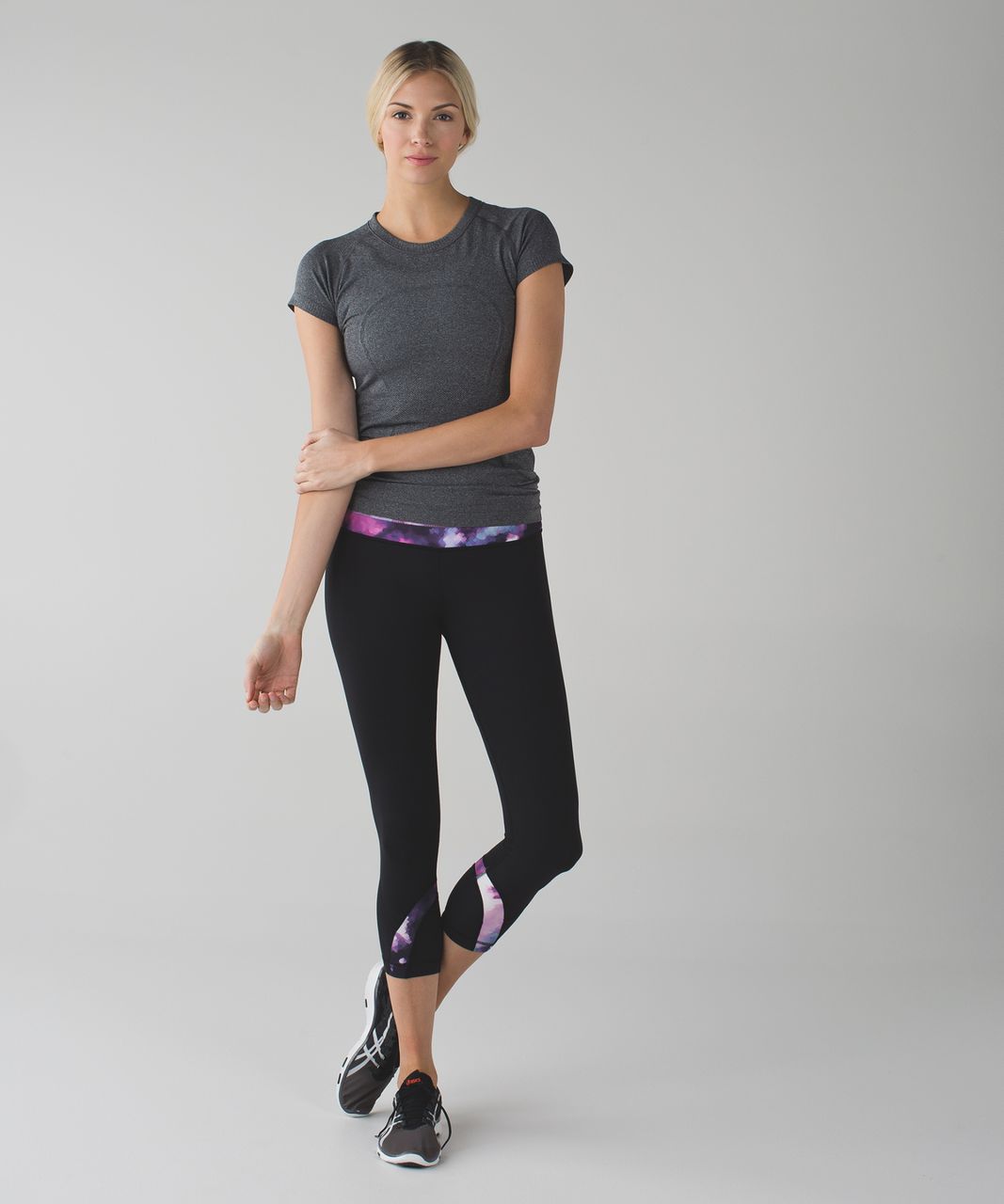 Lululemon Run:  Inspire Crop II *All Luxtreme - Black / Blooming Pixie Multi