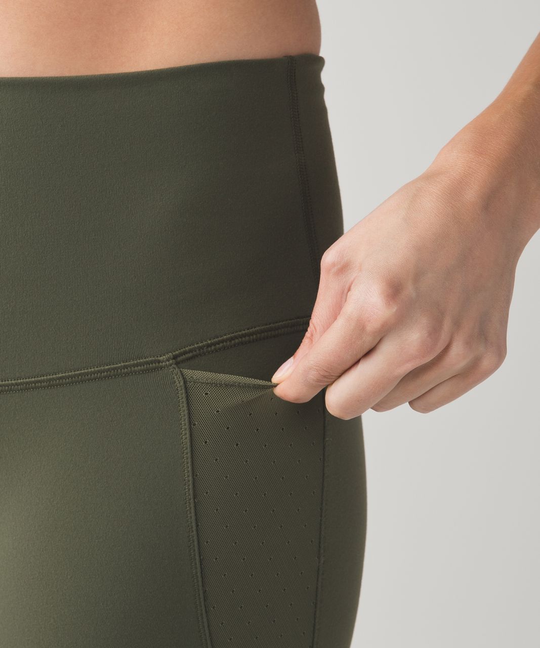 Lululemon Barre Star Pant *Full-On Luon - Fatigue Green