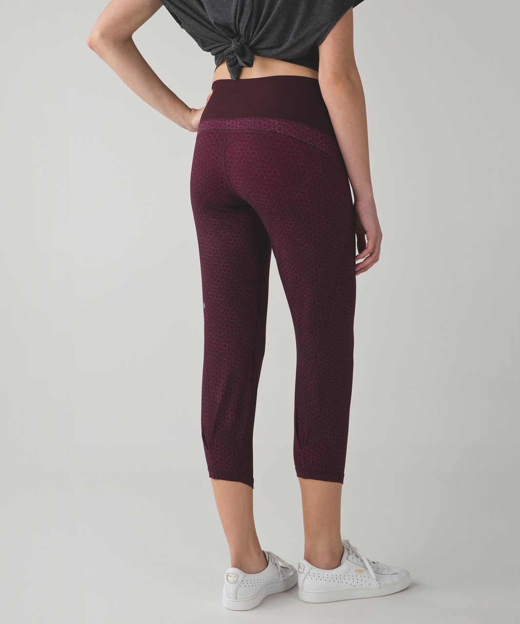 Lululemon Shake It Out Crop - Star Pixel Raspberry Bordeaux Drama / Bordeaux Drama