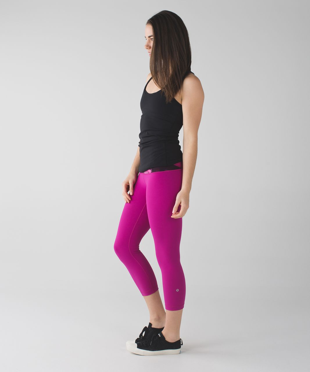 Lululemon Wunder Under Crop (Hi-Rise) *Full-On Luon - Raspberry / Blooming Pixie Raspberry Black