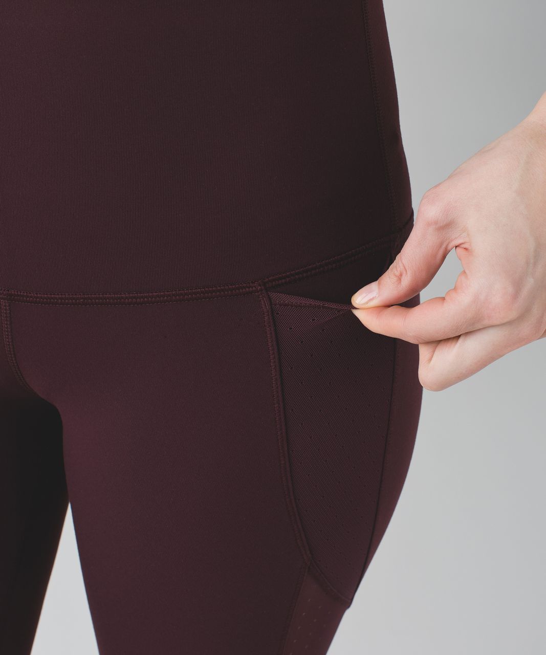 Lululemon Barre Star Pant *Full-On Luon - Bordeaux Drama