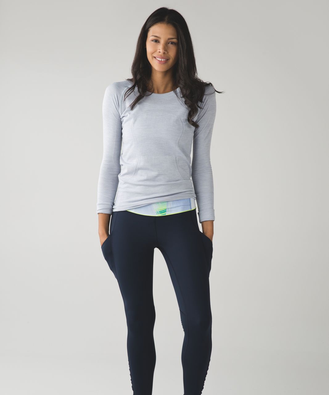 Lululemon Speed Tight IV *Brushed - Inkwell / Wind Chill White Lullaby / Ray