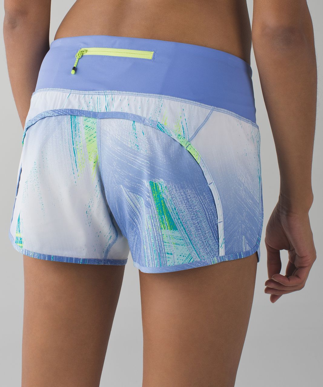 Lululemon Run Times Short *4-way Stretch - Wind Chill White Lullaby / Lullaby