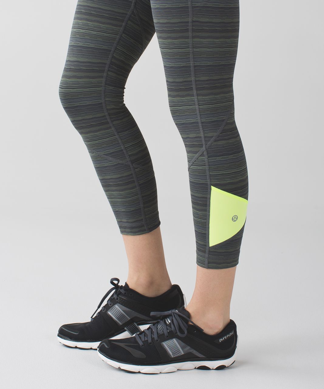 Lululemon Pace Rival Crop *22 - Space Dye Twist Dark Slate Fatigue Green /  Ray - lulu fanatics