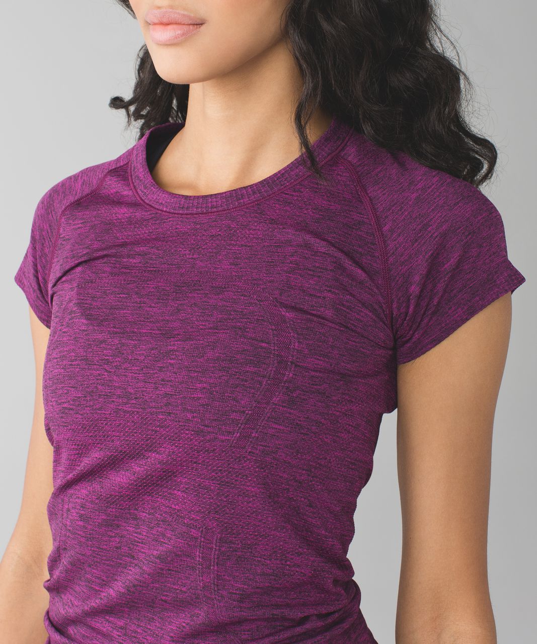 Lululemon Swiftly Tech Short Sleeve Crew - Heathered Raspberry