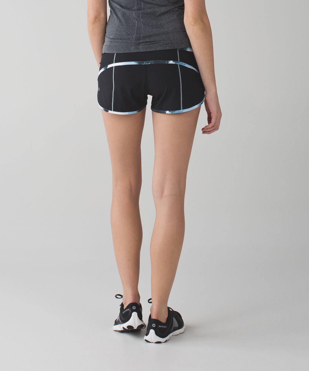 Lululemon Speed Short *4-way Stretch 2.5" - Black / Blooming Pixie Aquamarine Multi