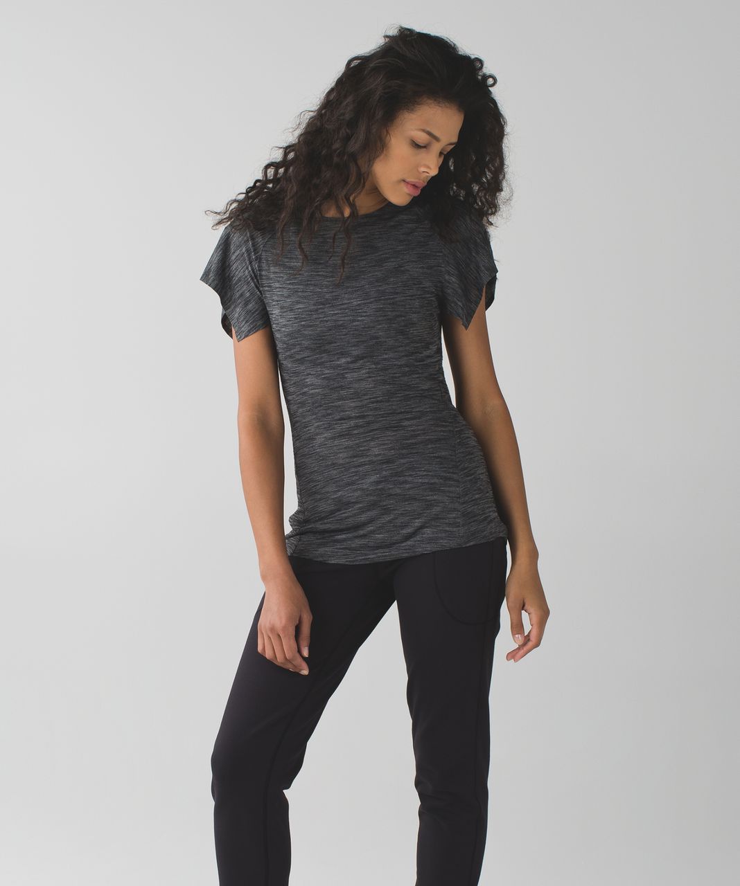 Lululemon &go Take-Off Tee - Heathered Black