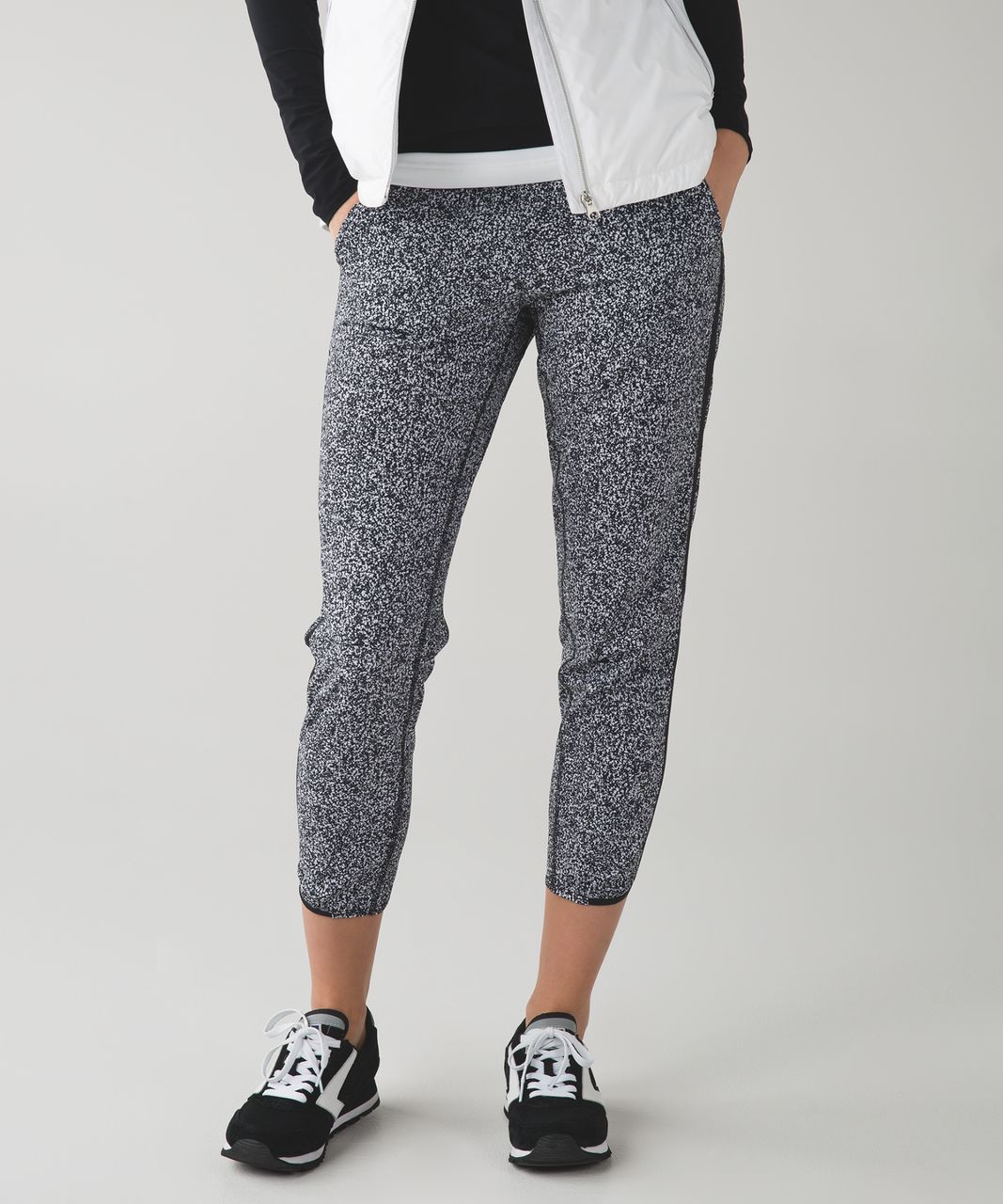 lululemon on the go jogger