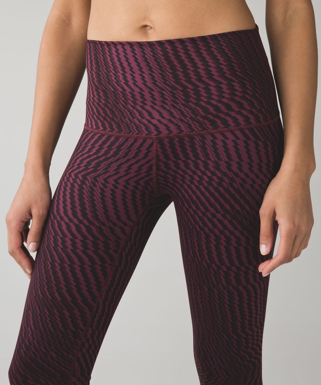 Lululemon Wunder Under Crop (Hi-Rise) *Full-On Luon - Shifted Horizon Red Grape Black