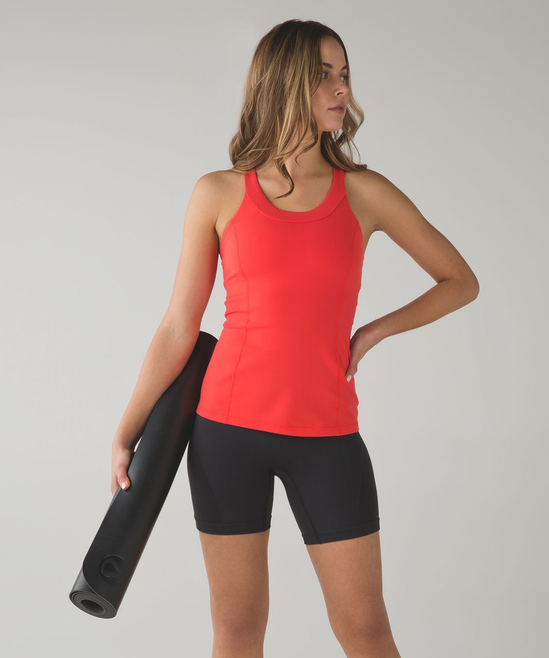 Lululemon Enhearten Tank - Alarming