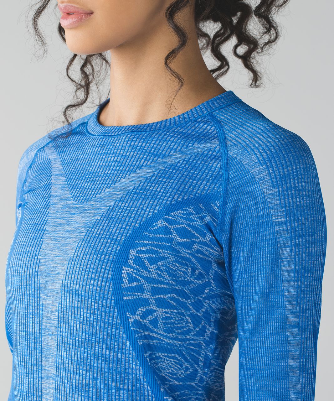 Lululemon Restless Pullover - Heathered Lakeside Blue