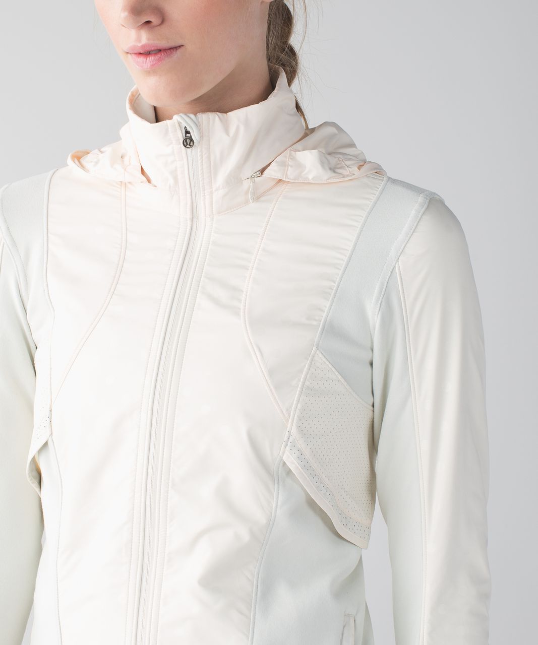 Lululemon Kanto Catch Me Run Jacket - Angel Wing / Ghost Dot Embossed Angel Wing