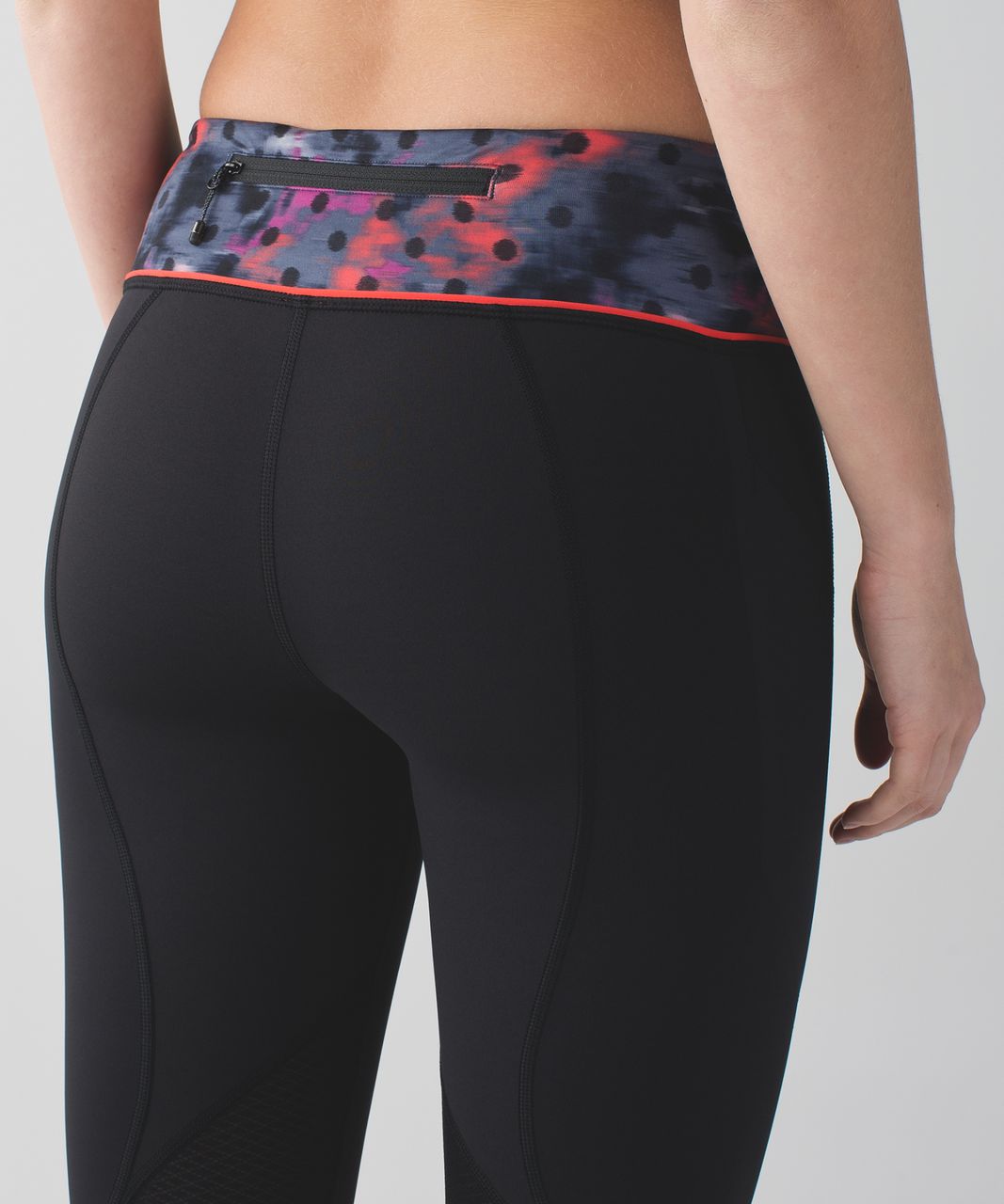 Lululemon Pace Rival Crop - Black / Windy Blooms Regal Plum Multi