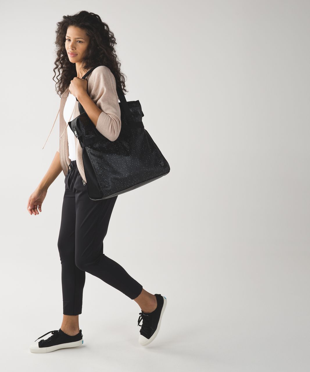 Lululemon Follow Your Bliss Bag - Exploded Butterfly Texture Dark Slate Black / Black