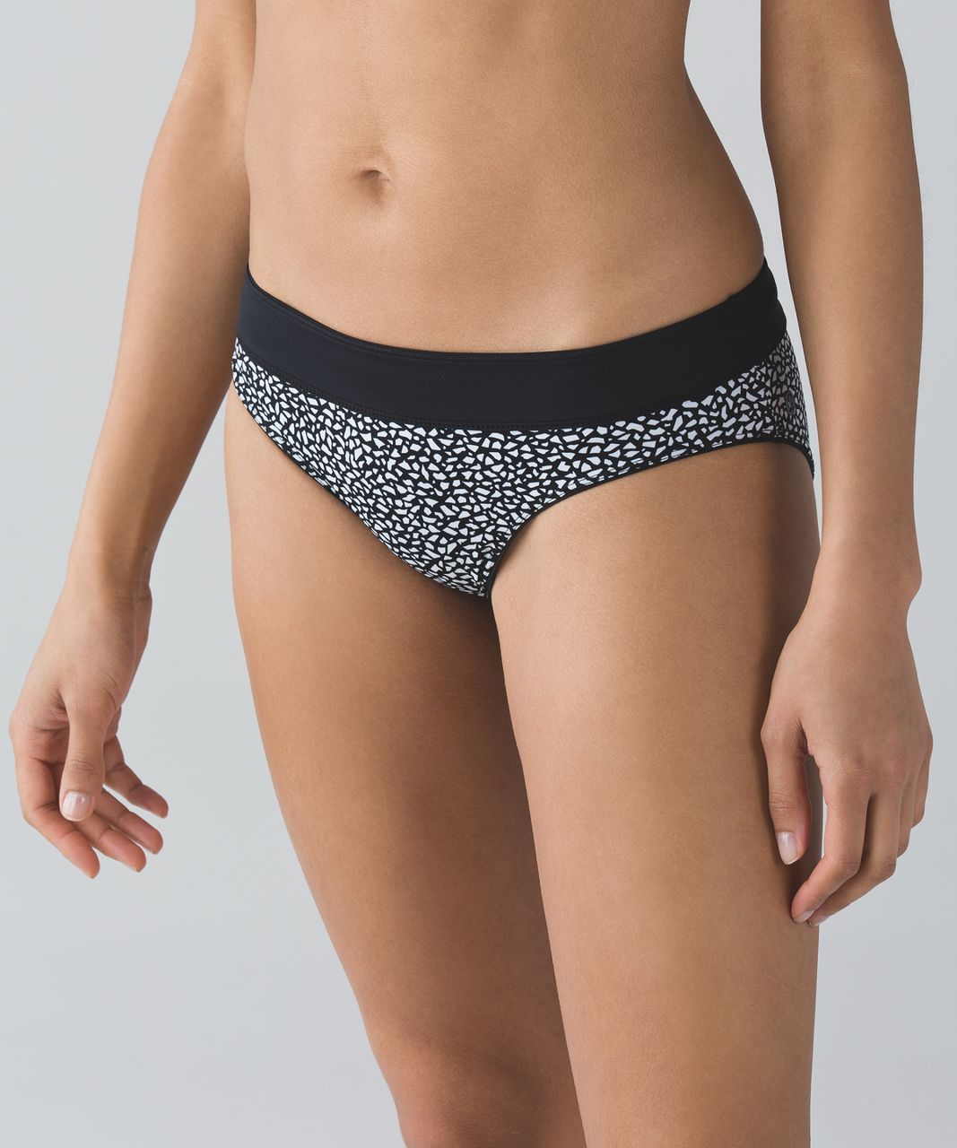 Lululemon Tidal Flow Full Bottom - Black / Miss Mosaic Black