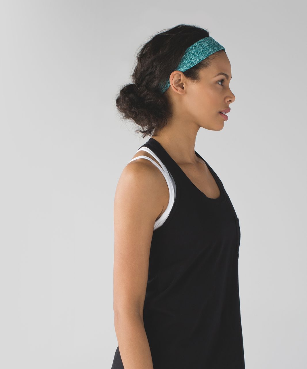 Lululemon Fly Away Tamer Headband 2.0 - Rio Mist Sea Mist Deep Green