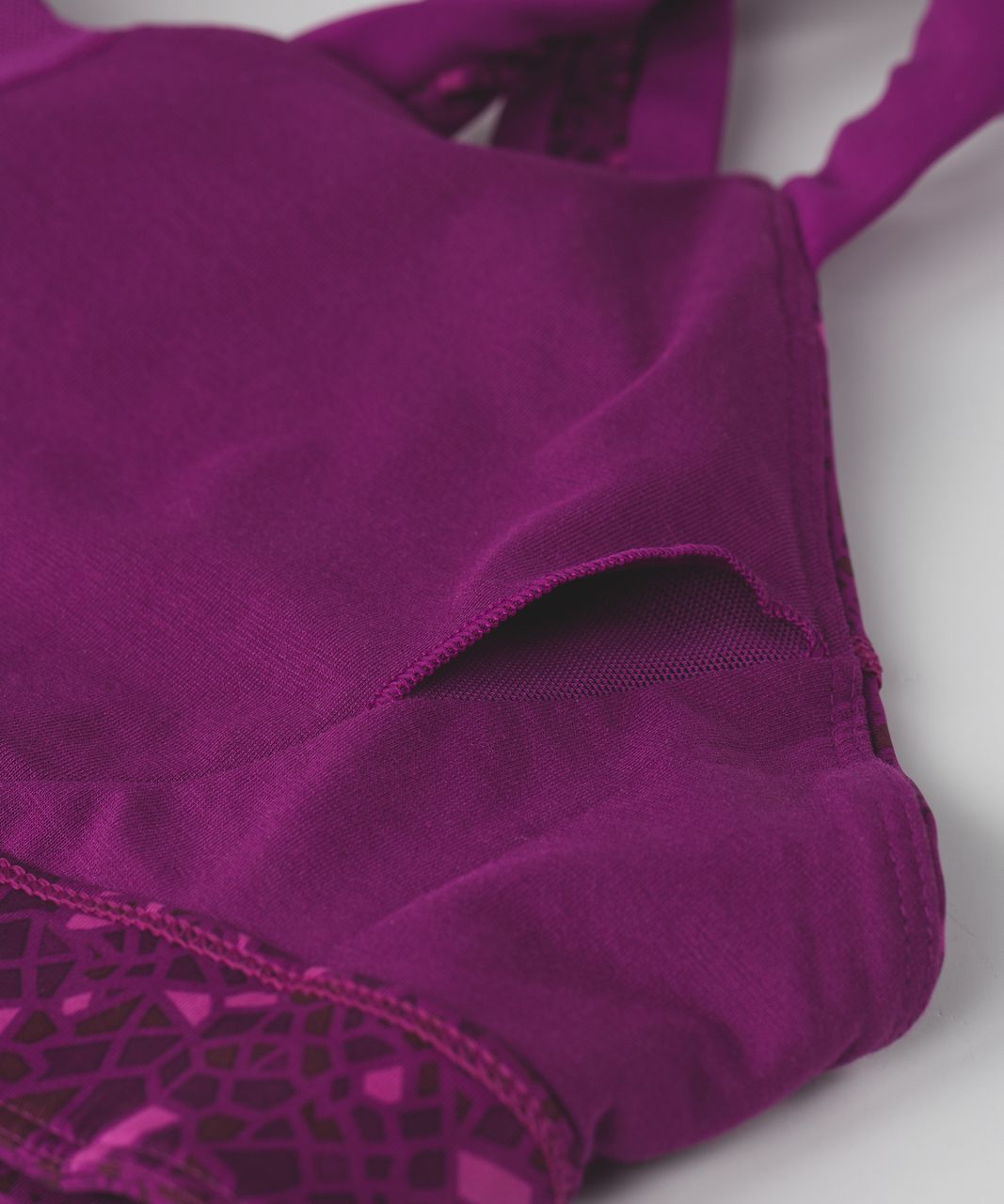 Lululemon Rack Pack Bra - Paradise Geo Regal Plum Multi / Regal Plum