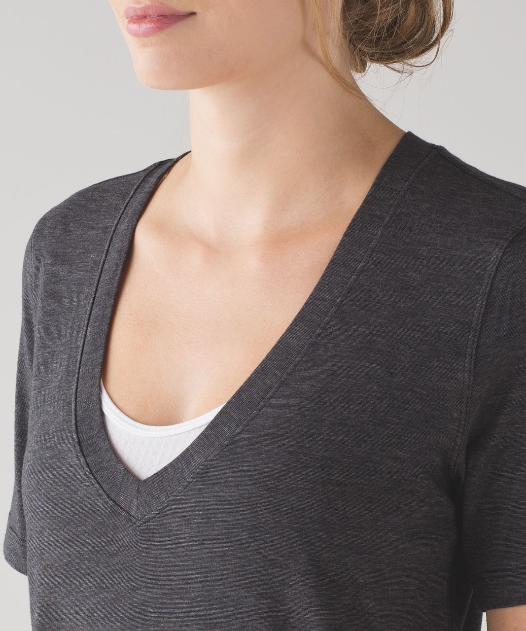 Lululemon Love Tee IV - Mini Stripe Heathered Pitch Grey Black