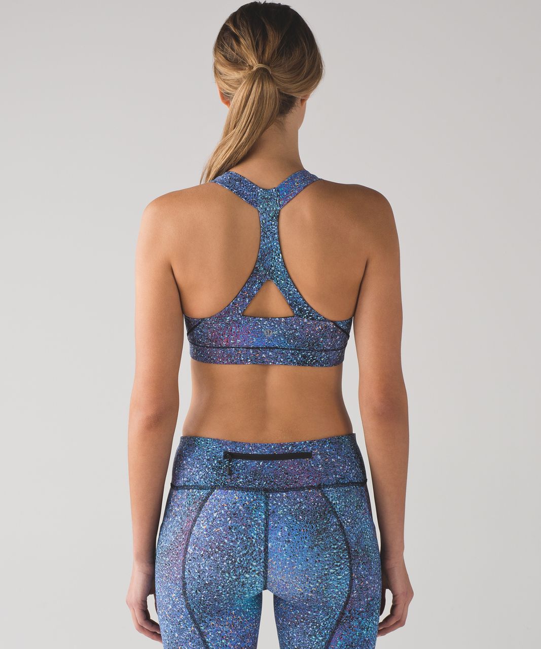 Lululemon Fast Lane Bra - Strive Multi Black - lulu fanatics