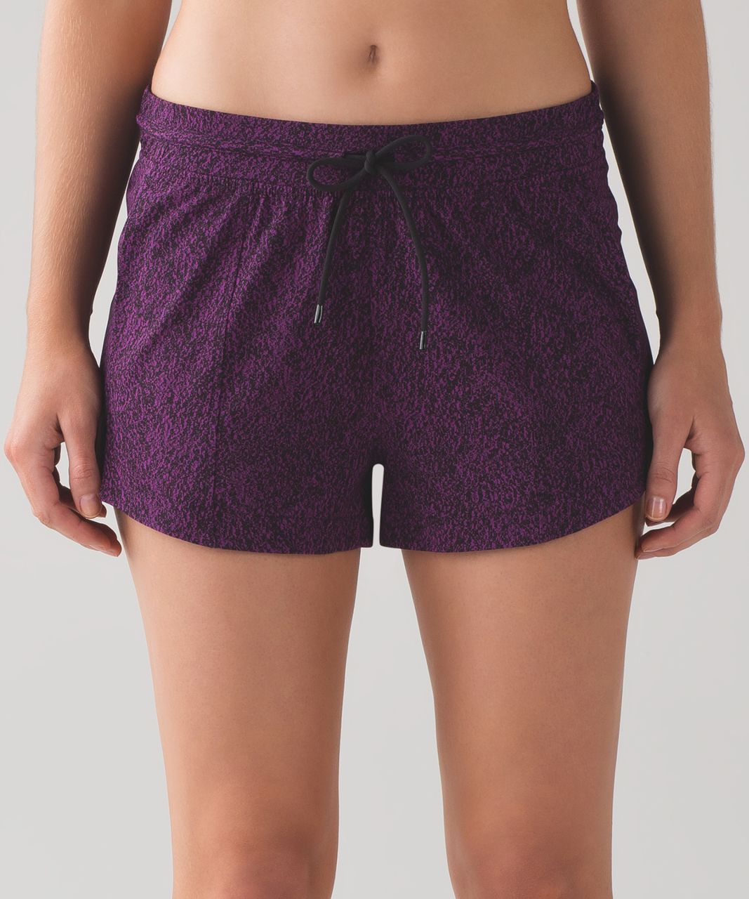 Lululemon Breakaway Short (3") - Circuit Aurora Black / Black