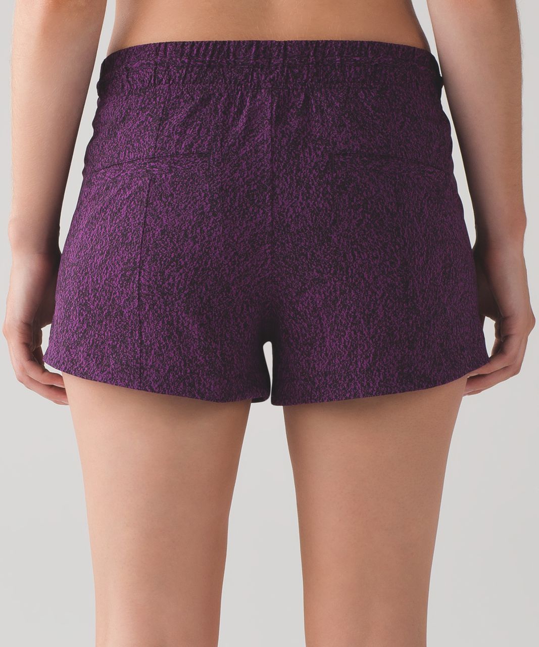 Lululemon Breakaway Short (3") - Circuit Aurora Black / Black