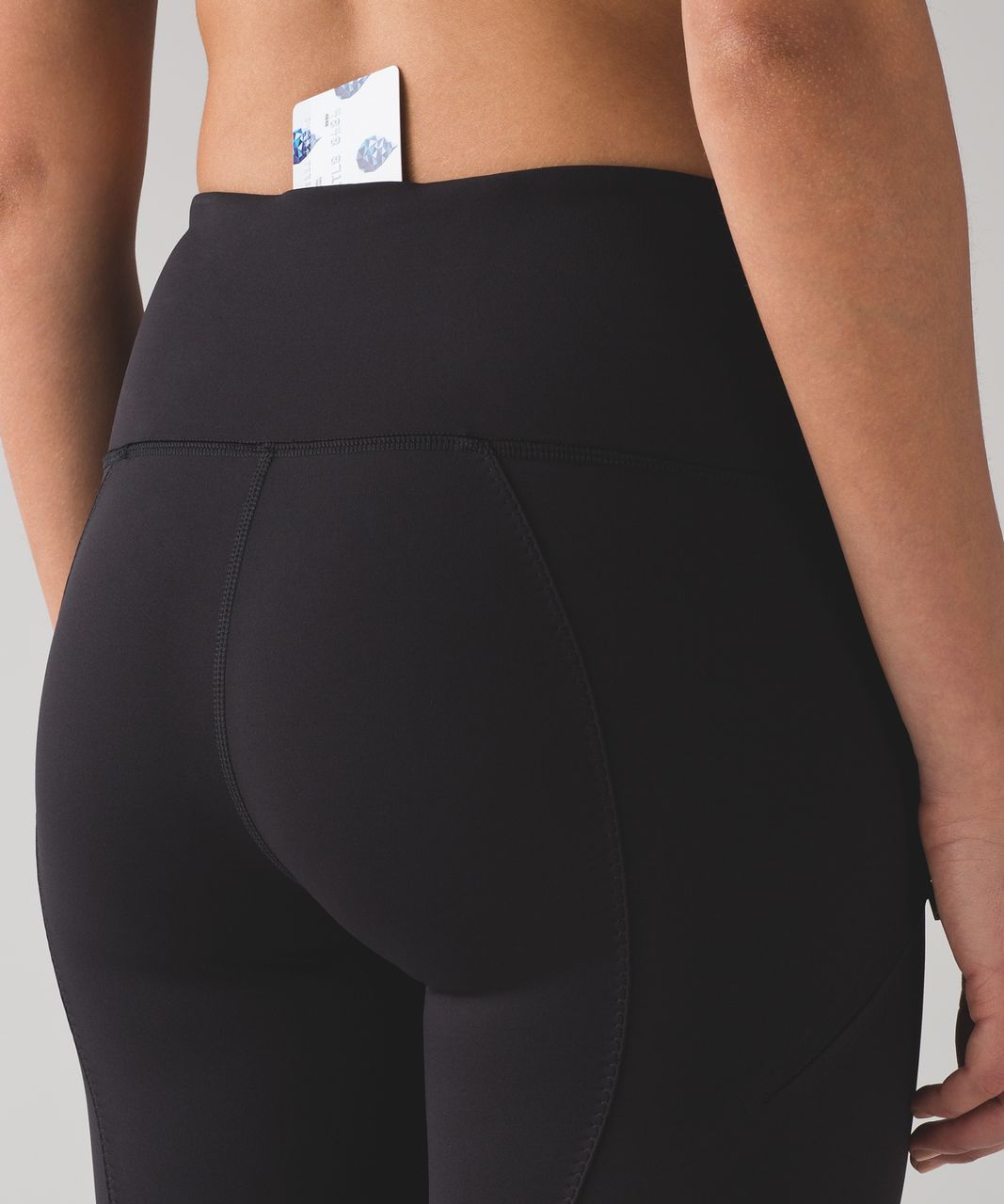 LULULEMON Cadence Crusher Tight Black Reflective Zip Pockets Women's Size:  4