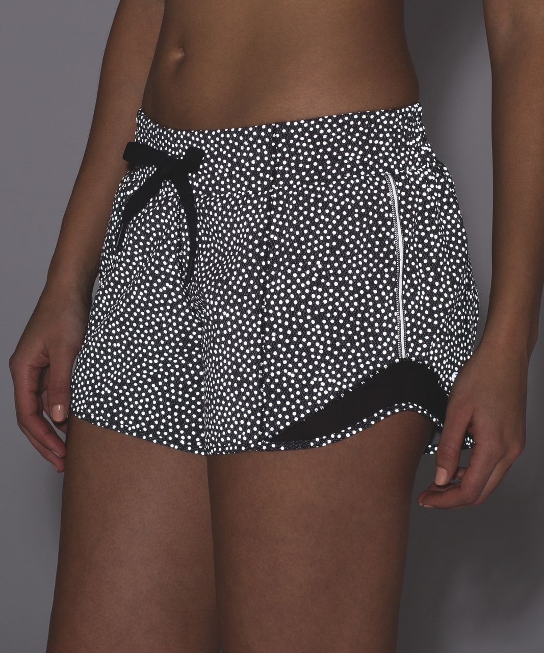 Lululemon Hotty Hot Short Long (Reflective) (4 ) - Frozen Fizz