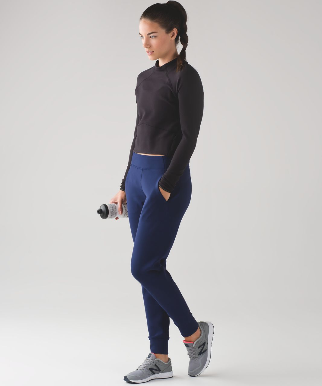 lululemon embrace the space jogger