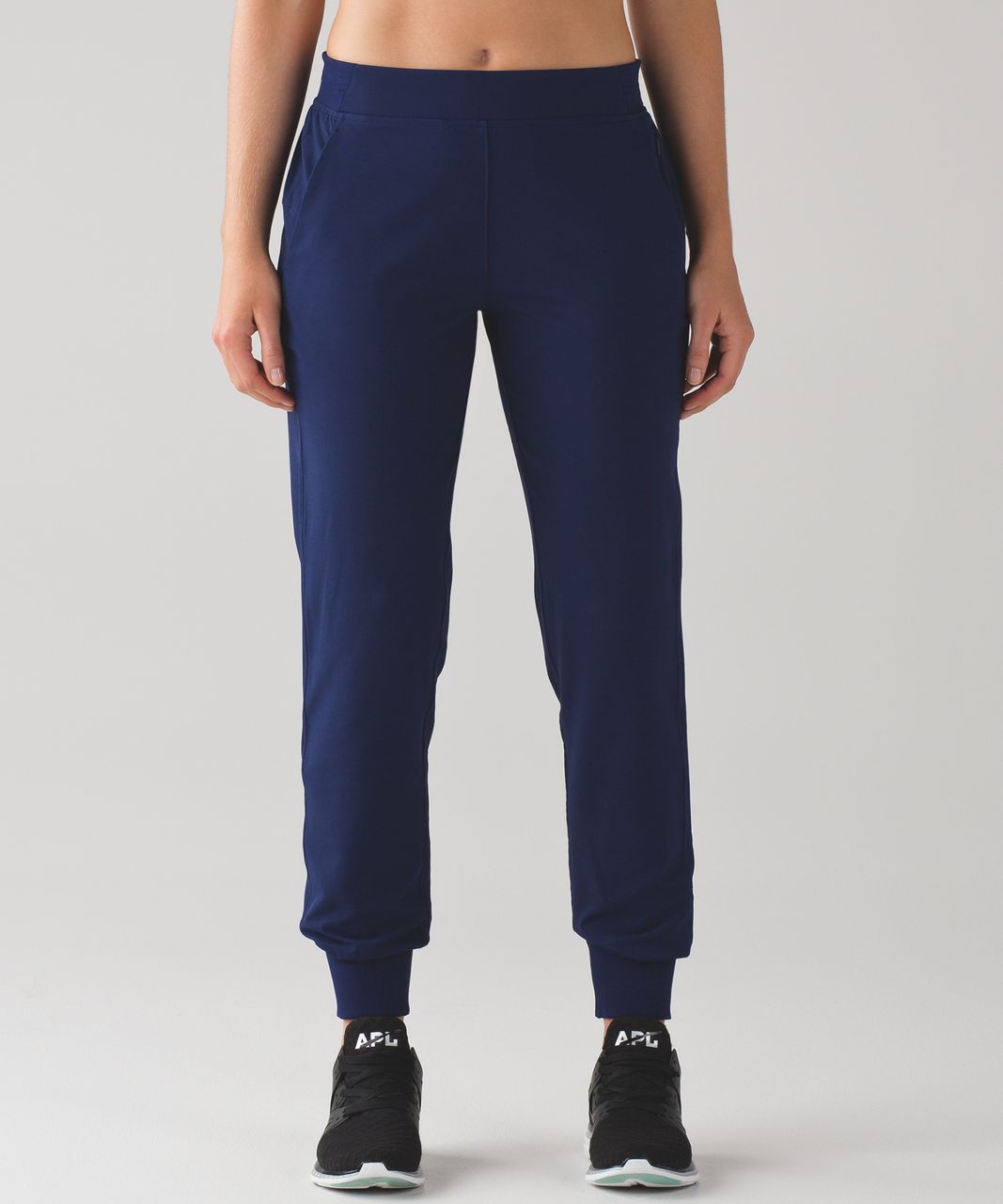 Lululemon Get Ready Jogger (Swift) - Hero Blue