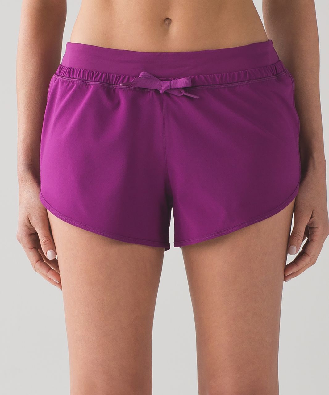 Lululemon Run It Out Short (3") - Aurora