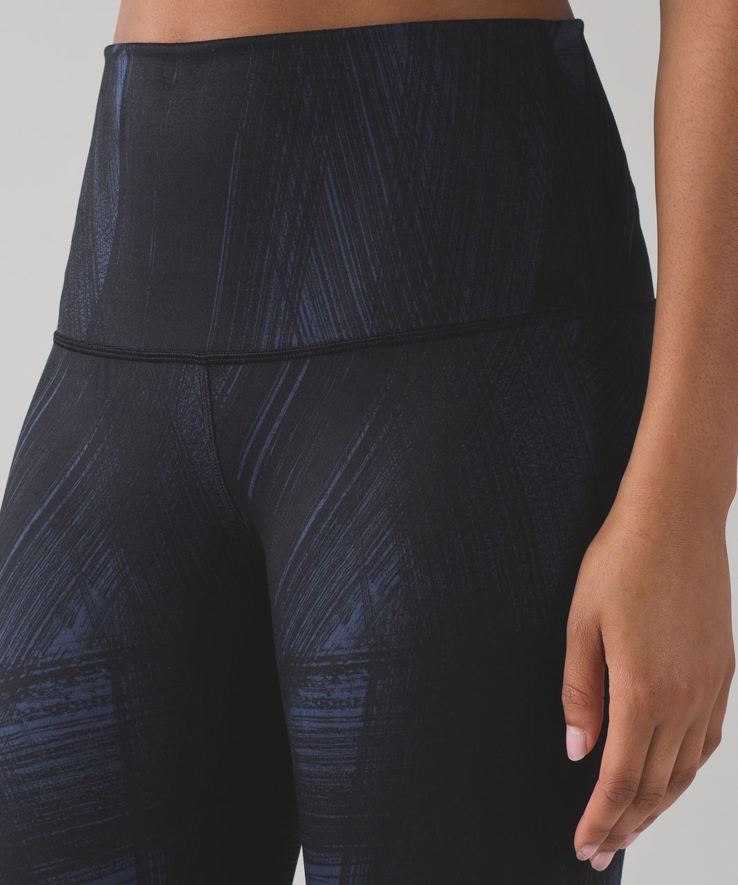 Lululemon-Wunder Under High Rise Leggings-size 6 – St. John's