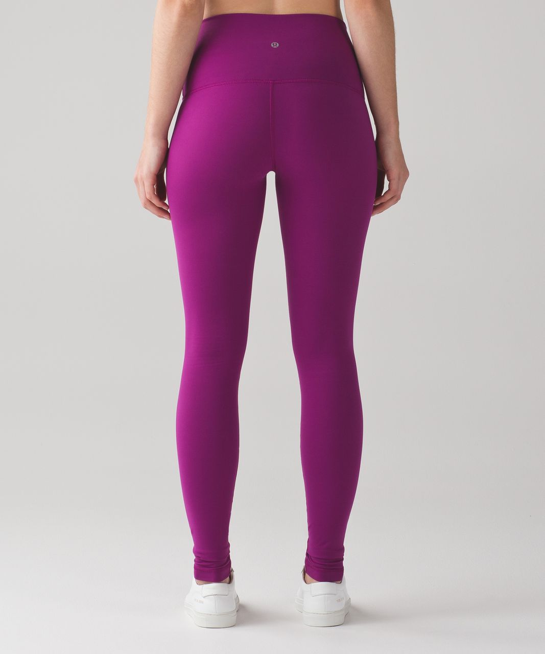 LULULEMON HOT TO STRET CROP PANT REGAL PLUM MESH SIZE 6