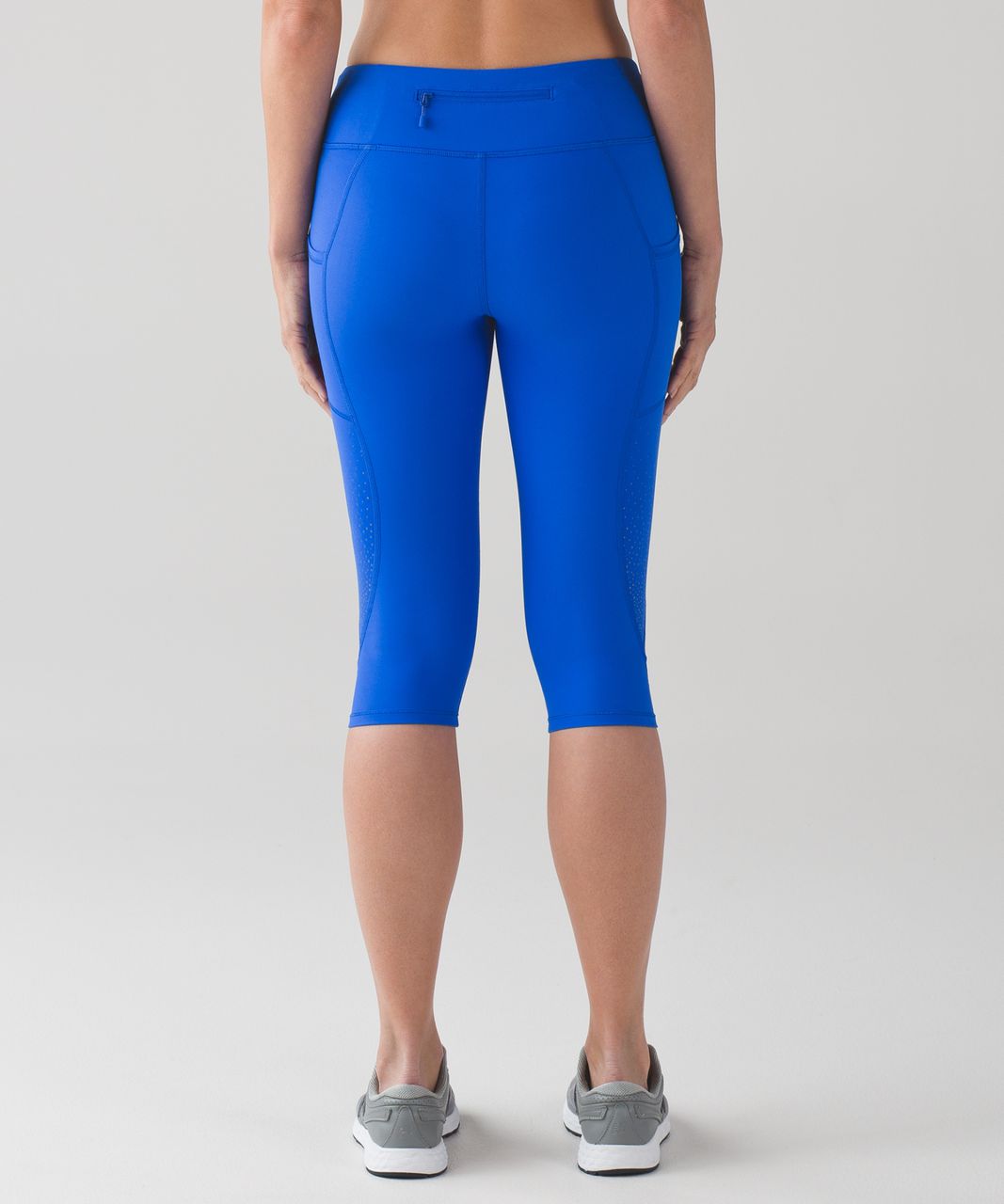 Lululemon Tight Stuff Crop II (15) - Cerulean Blue - lulu fanatics