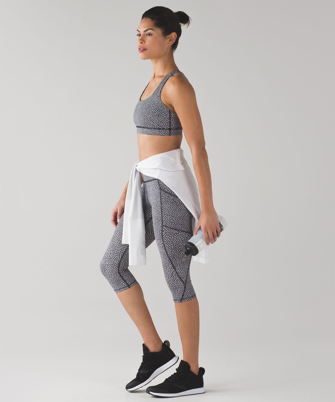 Lululemon Tight Stuff Crop II (15") - Frozen Fizz White Black