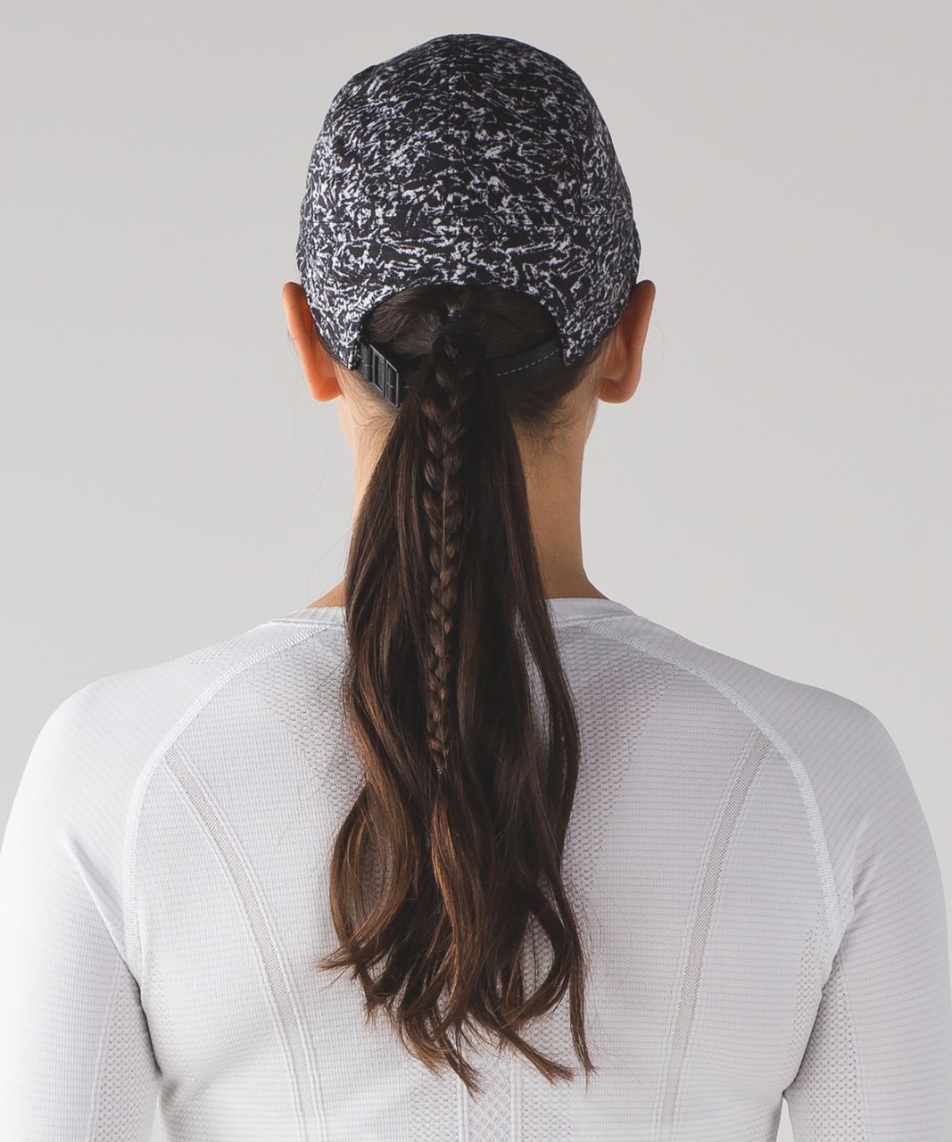 Lululemon Race To Place Run Hat 2.0 - Iced Wave White Black