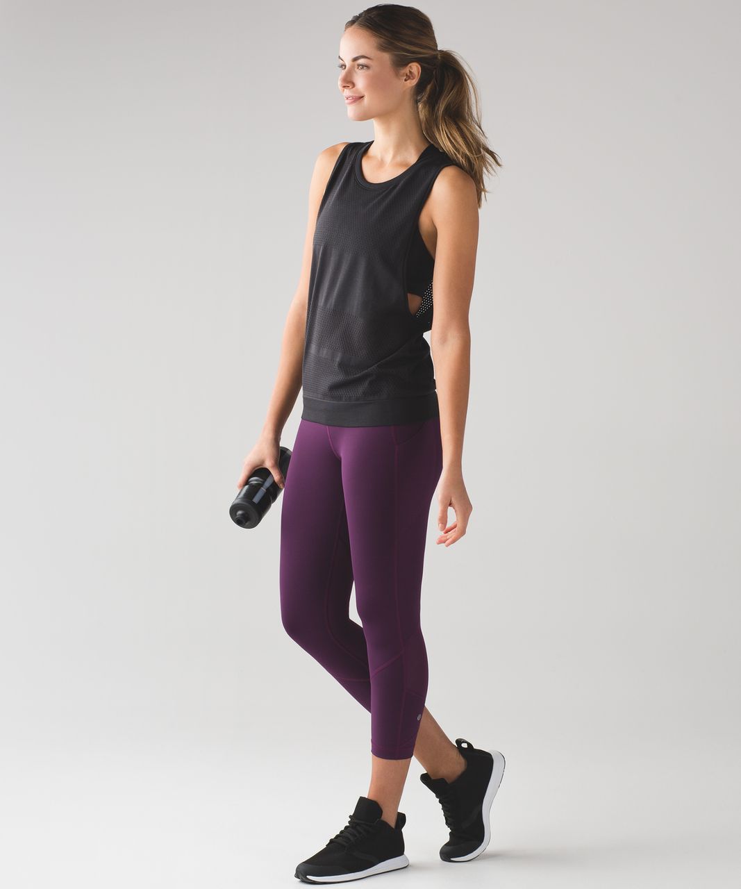 Lululemon Pace Rival Crop pockets Black pink wind berry rumble