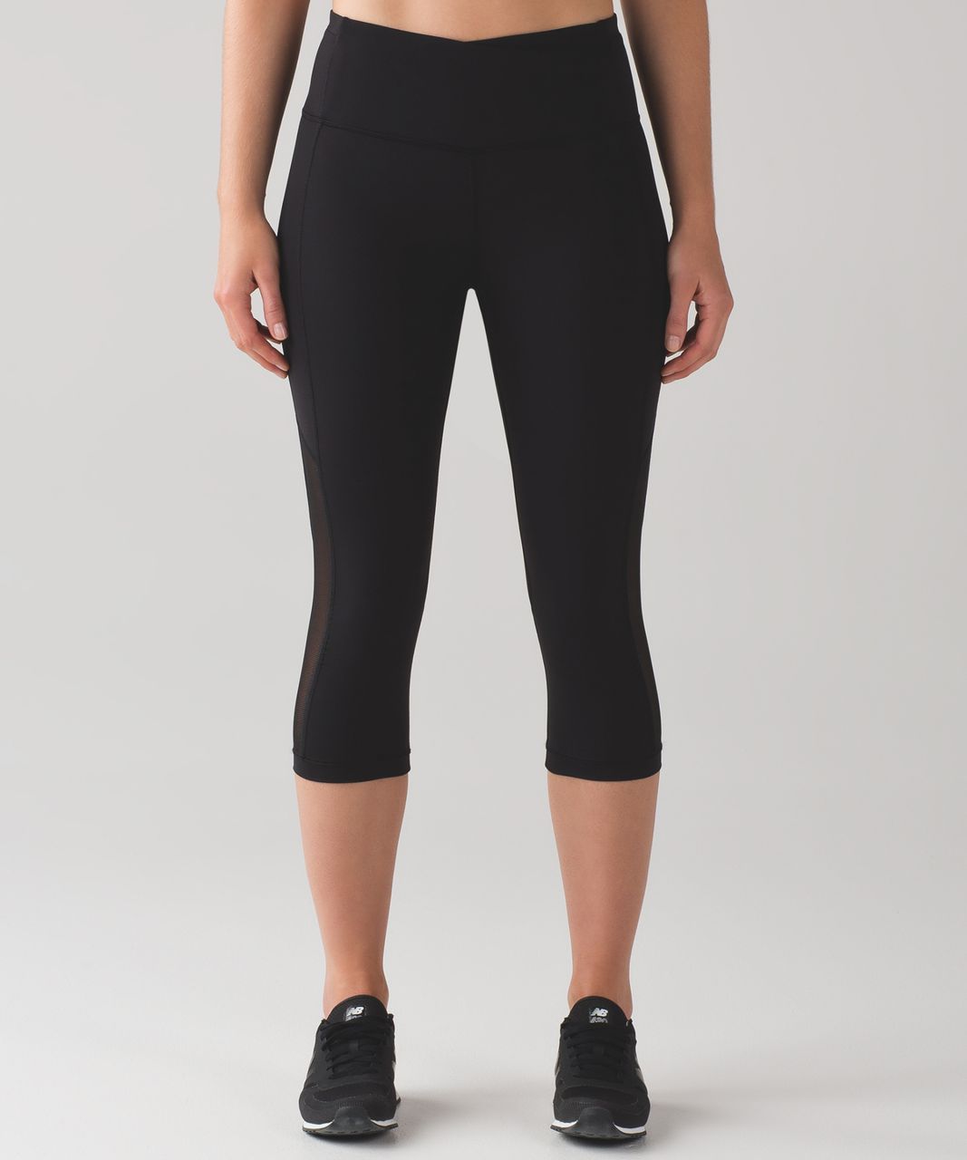 Lululemon Gear Up Crop (17") - Black