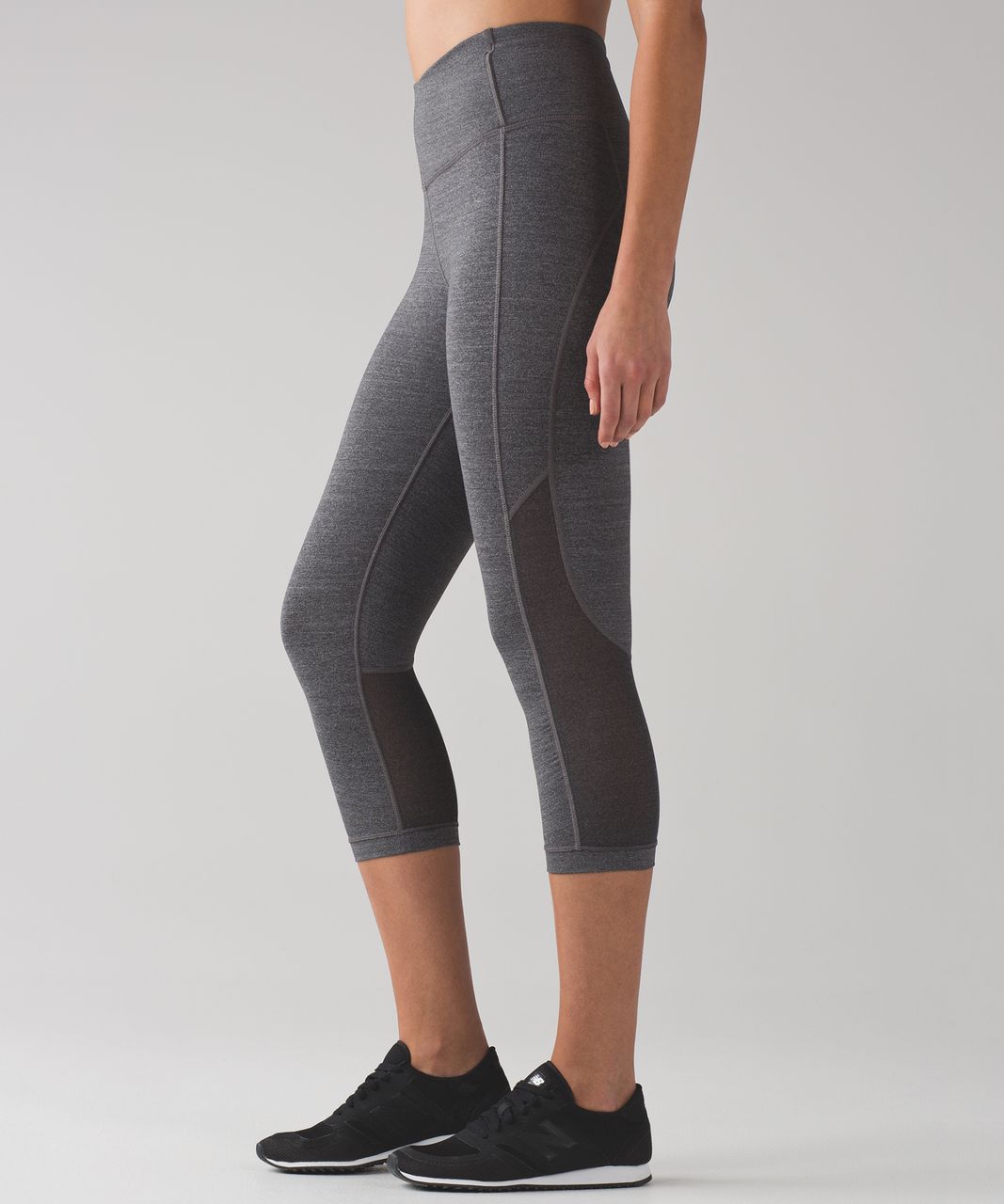 Lululemon Gear Up Crop (17") - Heathered Black