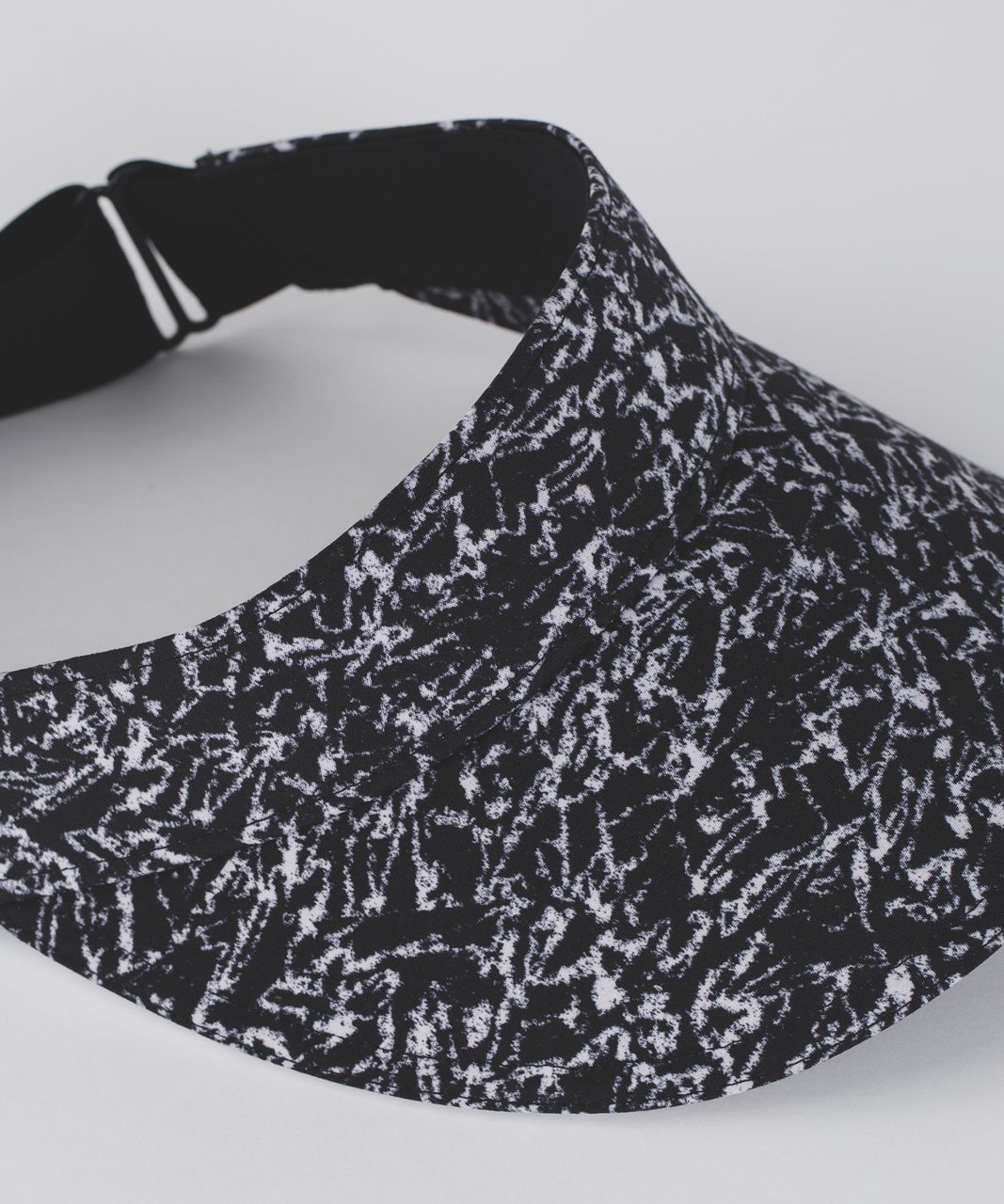 Lululemon Fast Paced Run Visor - Iced Wave White Black