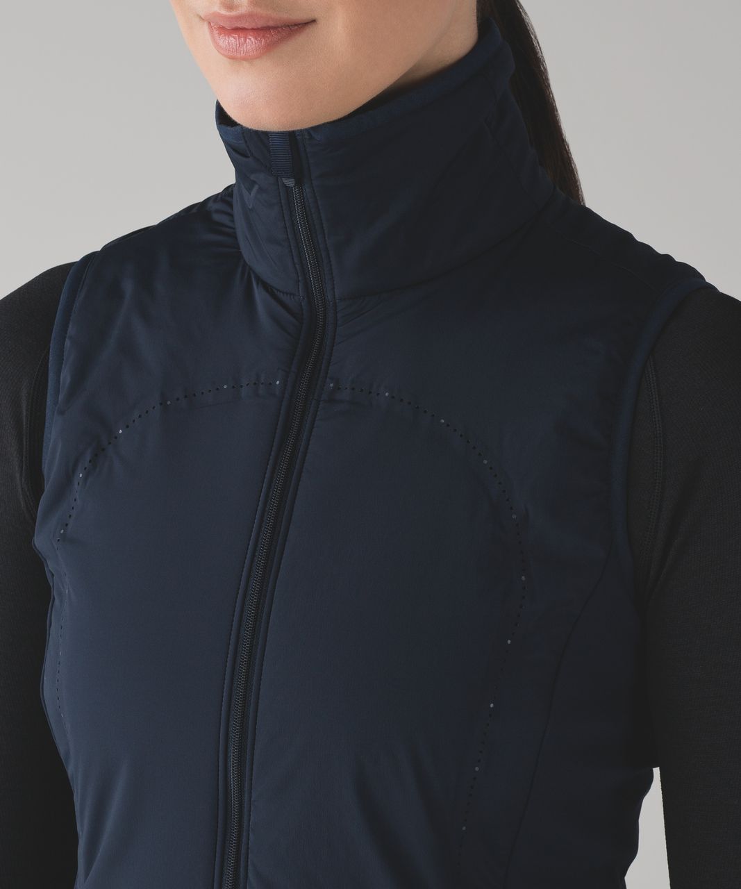 Lululemon Run For Cold Vest - Inkwell