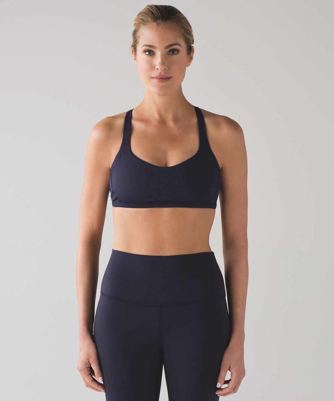 O U T F I T D E T A I L S : LULULEMON ZEN BENDER TOP ( SIMILAR ), SPORTS  BRA ( ALSO HAVE THIS ONE ), PEEK…