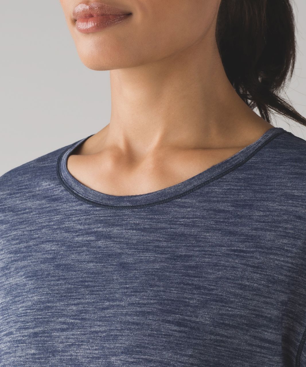 Lululemon Lost In Pace Short Sleeve - Heathered Deep Navy