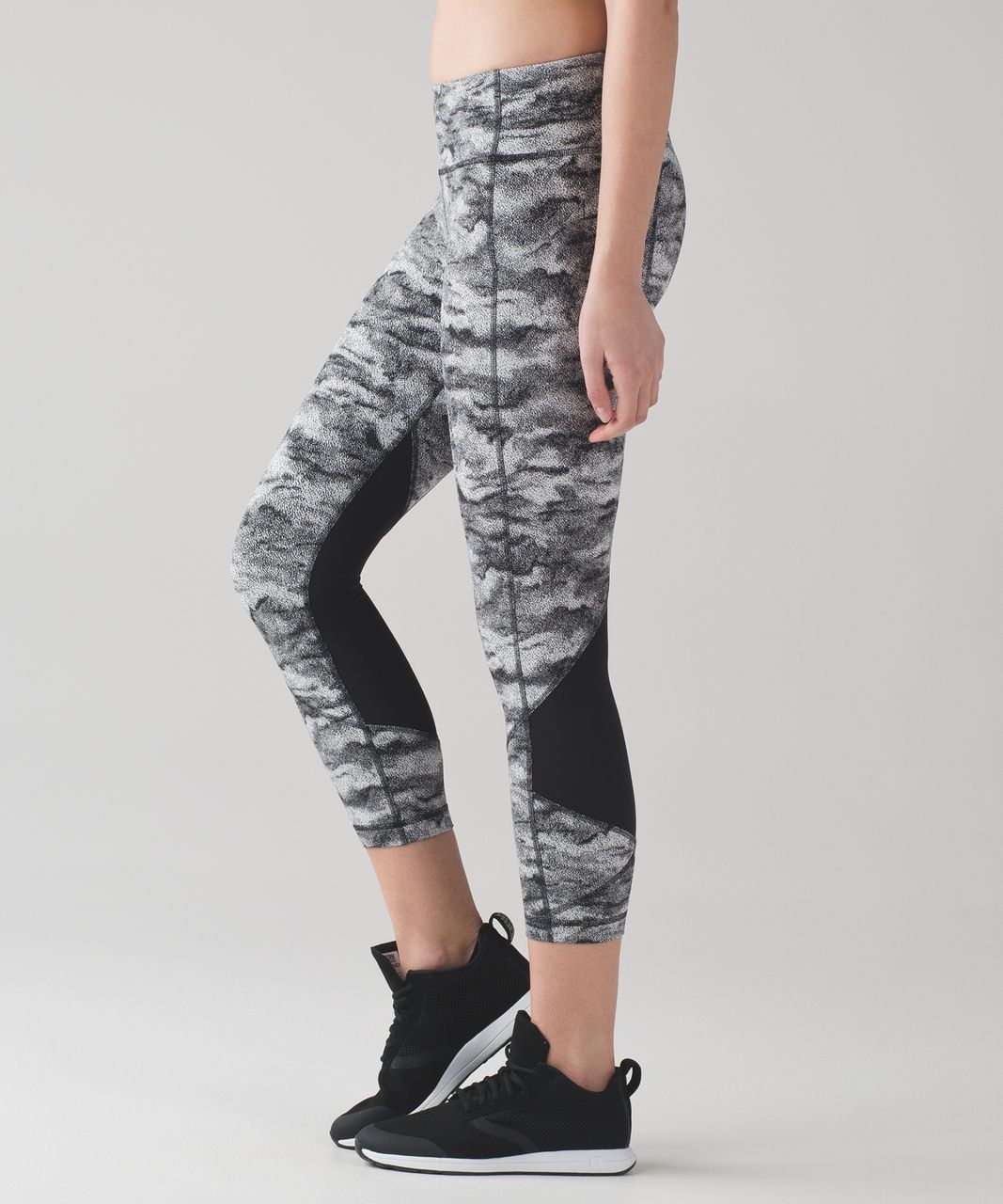 lululemon athletica, Pants & Jumpsuits, Lululemon Pace Rival Crop Fullon  Luxtreme Dottie Tribe White Black