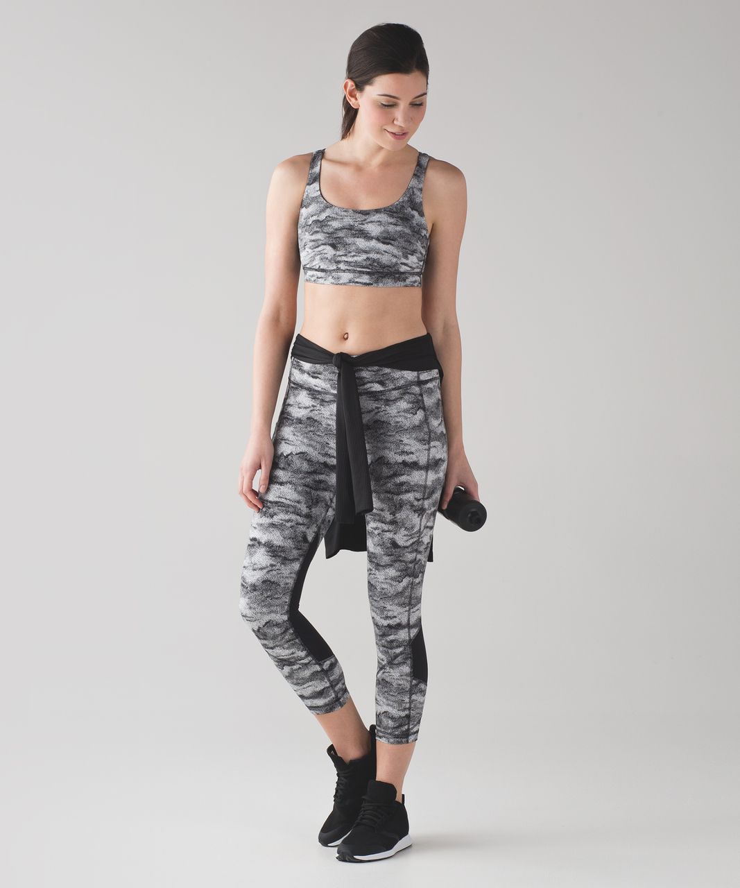 Lululemon Pace Rival Crop *Full-On Luxtreme 22