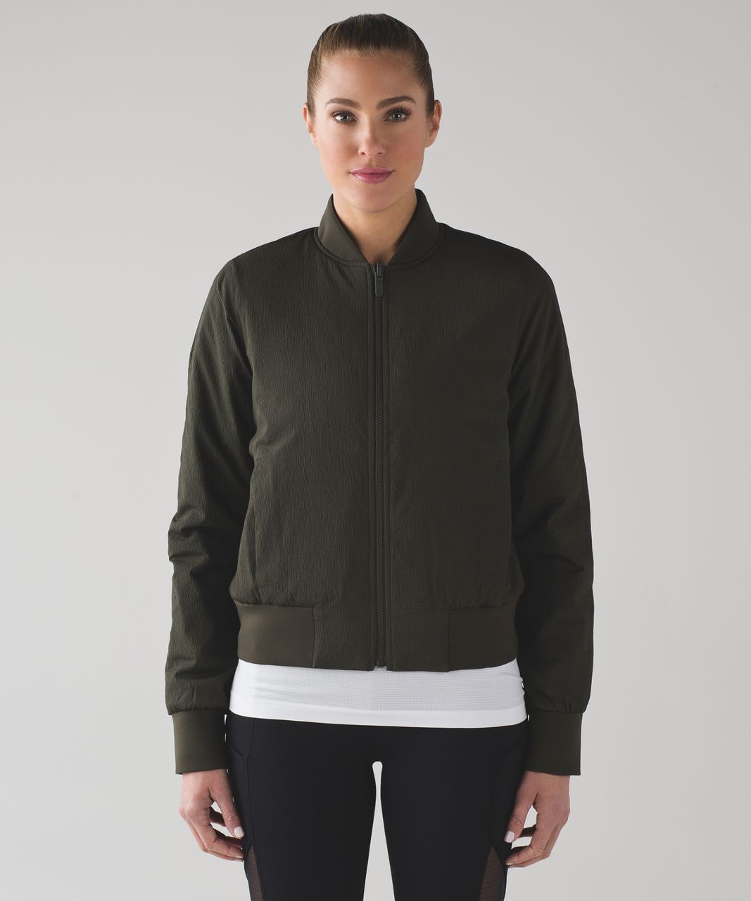 Reversible Bomber Jacket in Olive XL / Black/Olive