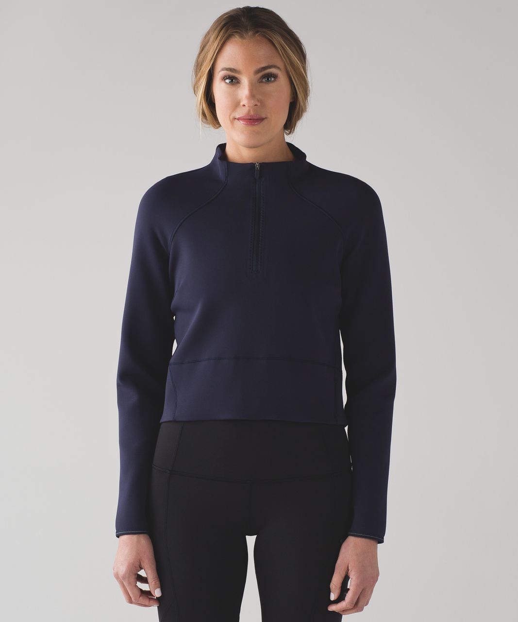 Lululemon Kicking Asphalt 1/2 Zip - Midnight Navy