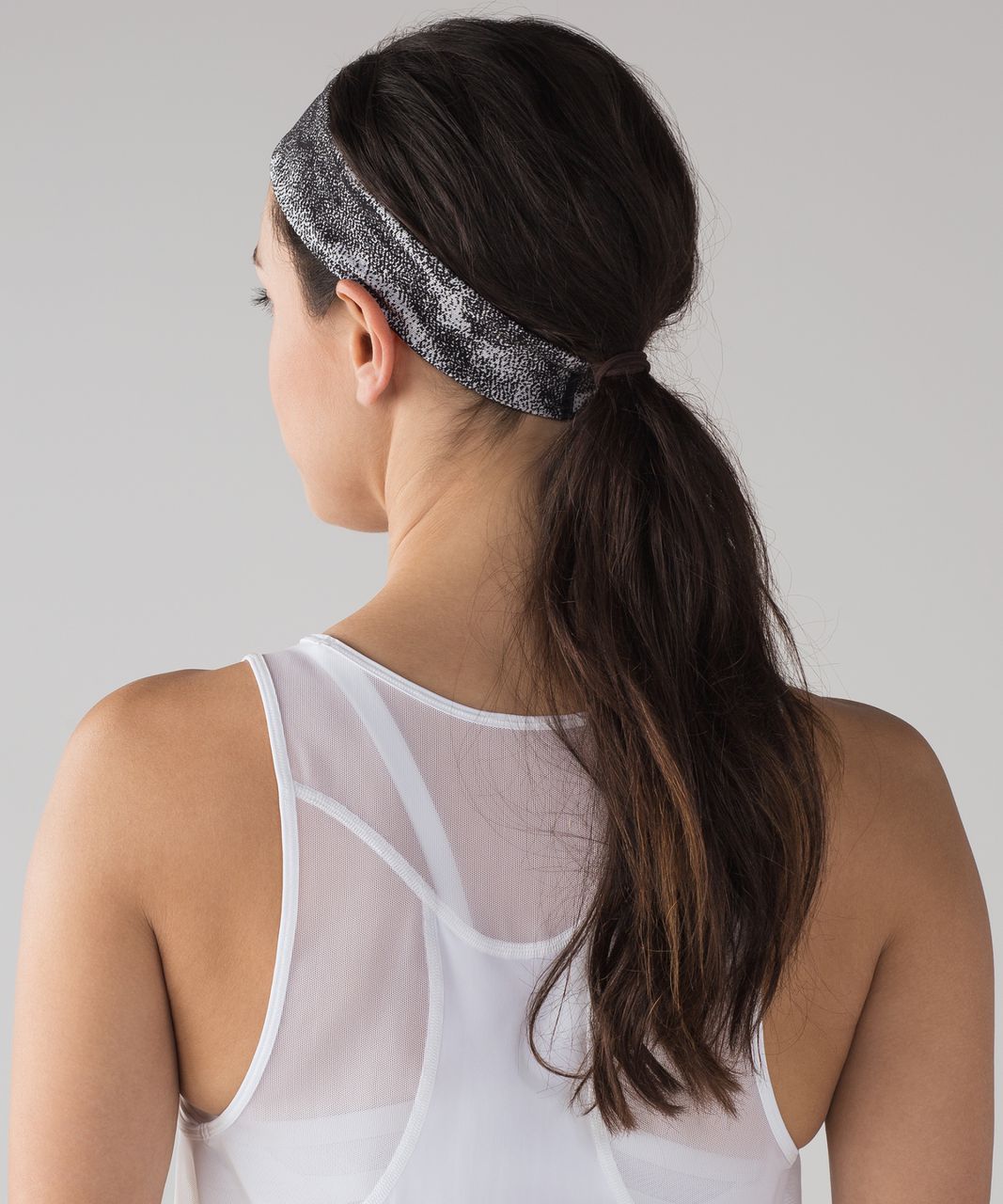 Lululemon Fly Away Tamer Headband II - Luon Hazy Days Black White