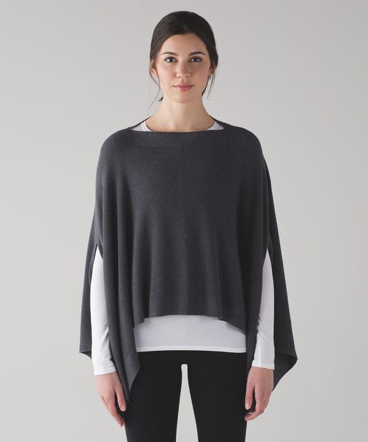 Lululemon Forward Flow Cape - lulu fanatics