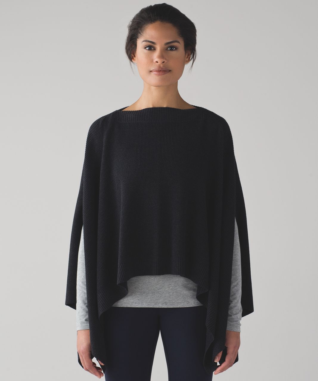 lululemon forward flow cape